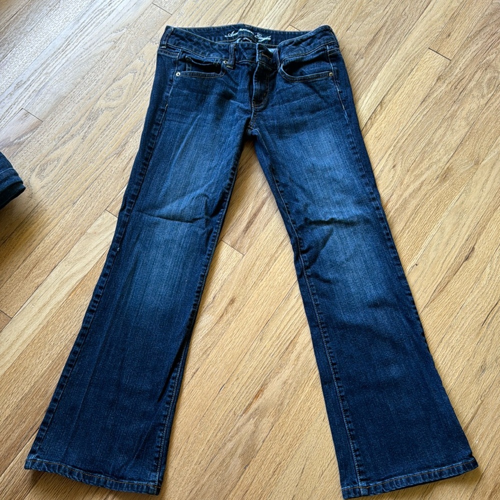 Women’s American Eagle Favorite Boyfriend stretch jeans